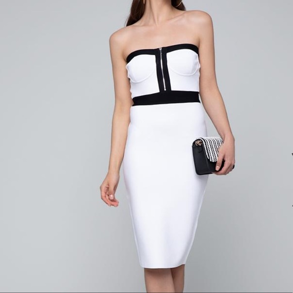 bebe Dresses & Skirts - NEW IN BAG ❤️Sexy Bebe Body Con dress